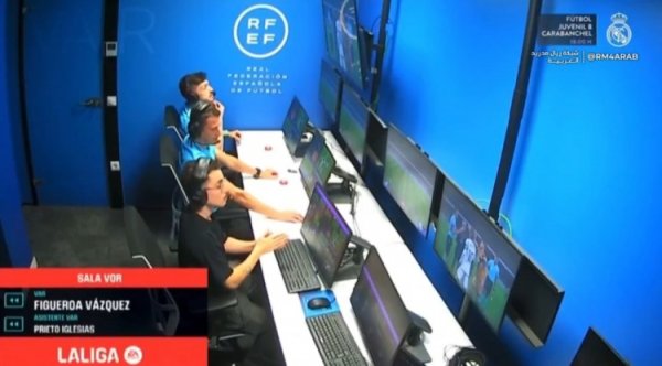 记者：皇马vs皇社VAR裁判    预计将继续执法巴列卡诺vs塞尔塔