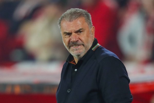 光速下课，澳波是森林队史首位执教球队8场赛事  未尝胜绩的主帅